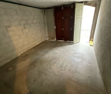 A LOUER - Centre Historique - T2 de 45m² avec garage et cave - Photo 3