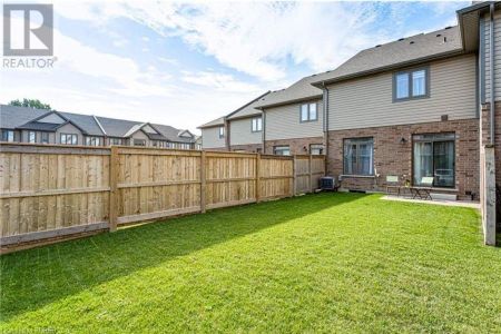 For Lease - 323 Frances Avenue, Hamilton, Ontario - Photo 5