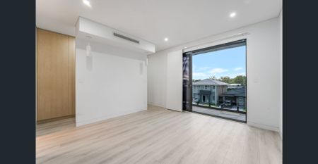 Architectural Luxury Living - Photo 2