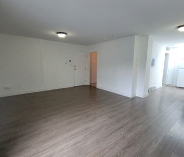 #2 9341 Nowell Street - Photo 1