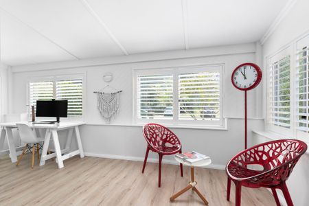 33 Narroy, North Narrabeen NSW 2101 - House For Rent | Domain - Photo 2