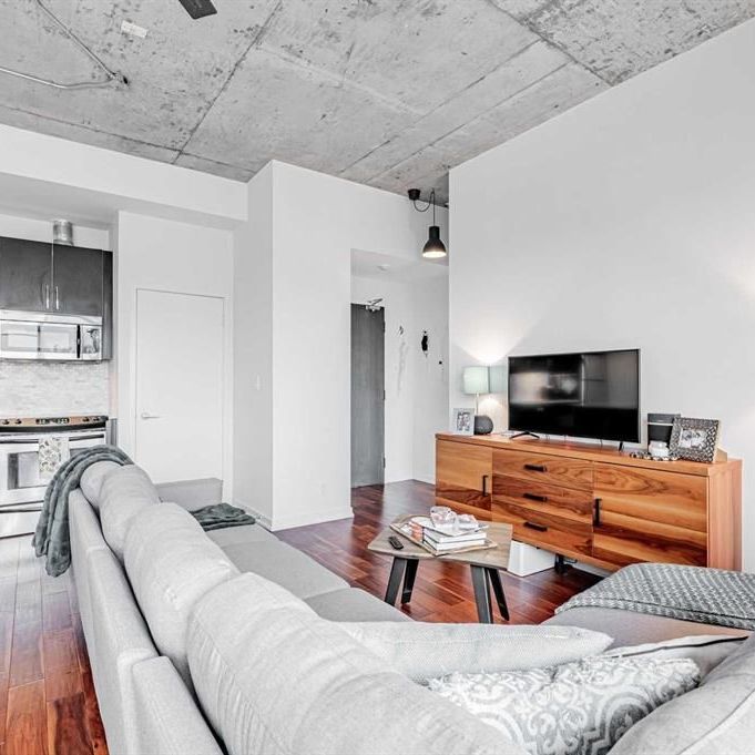 For Lease - 201 Carlaw Avenue Unit# 814, Toronto, Ontario - Photo 1