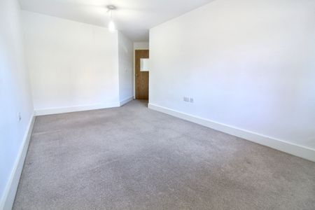 Rectory Lane, Chelmsford - Photo 2