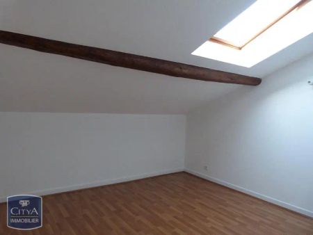 Appartement à louer 4 pièces 70.72m² - Photo 2