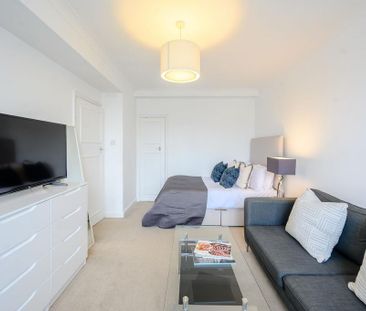 Studio to rent - Photo 5