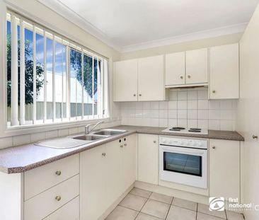 Centre of Town - Photo 2