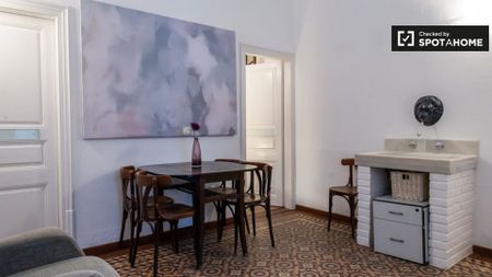 barcelona, Catalonia 08010 - Photo 2