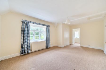 Buckshaw House, Holwell, Sherborne, DT9, Sherborne - Photo 4