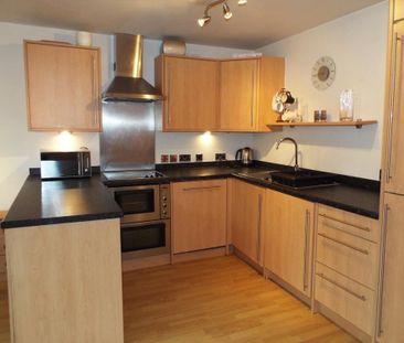 2 bedroom apartment to rent - Photo 6
