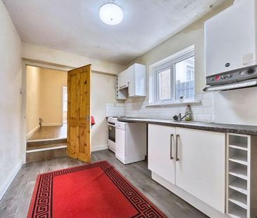 1 bed upper flat to rent in SR8 - Photo 3