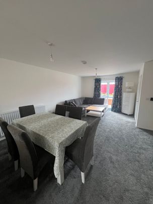 Room in a Shared House, Rolinda Lane, BS7 - Photo 1