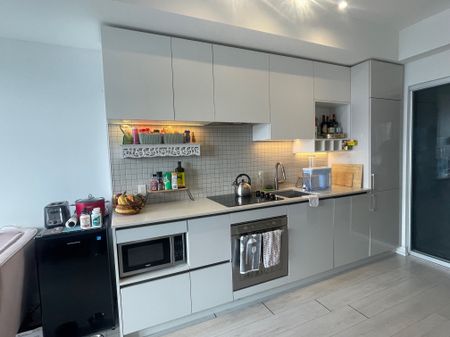 For Lease - 5 Buttermill Avenue Unit# 6006, Vaughan, Ontario - Photo 2