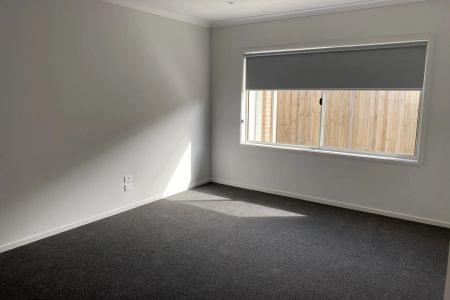 Light-filled, Four Bedroom Home in sought-after Torquay - Photo 3