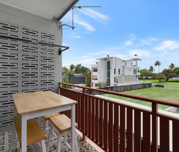 23/186 Lake Street, Cairns North, Qld 4870 - Photo 2