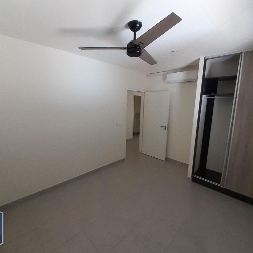 Location Appartement 5 pièces 103m² ST DENIS 97400 - Photo 1