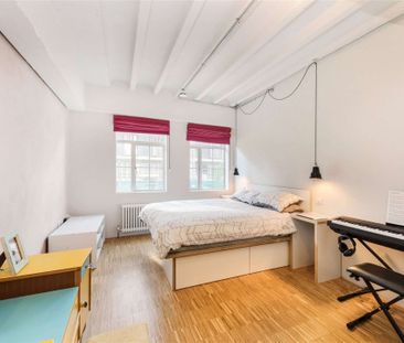 A fantastic one bedroom apartment in the popular Old Paint Factory. - Photo 2