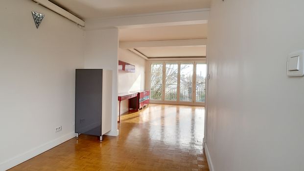 Location Appartement 5 pièces 81m² FONTAINEBLEAU 77300 - Photo 1