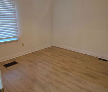 For Lease - 79 John Street, Caledon, Ontario - Photo 2