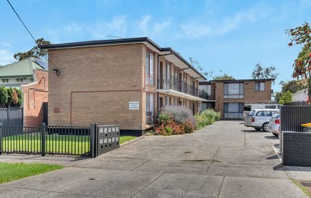 8/172 Rathmines Street, Fairfield VIC 3078 - Apartment For Rent | Domain - Photo 5