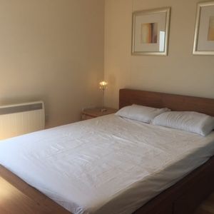 1 Bed Flat, Poulton Court, W3 - Photo 2