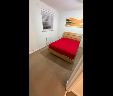 Room in a Shared House, Thorne Close, E11 - Photo 6