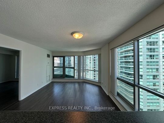 For Lease - 10 Queens Quay Unit# 2011, Toronto, Ontario - Photo 1