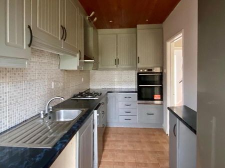 5 Deramore Drive, Portadown, BT62 3HH - Photo 4