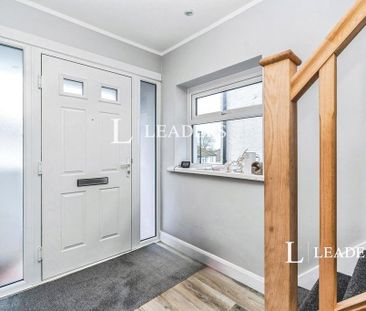 3 bedroom semi-detached house to rent - Photo 5