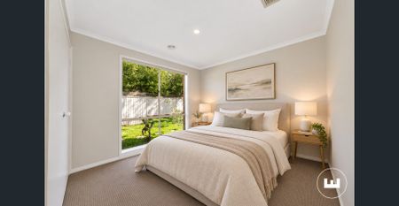 Spacious Family Living in Lakeside Estate - Photo 3