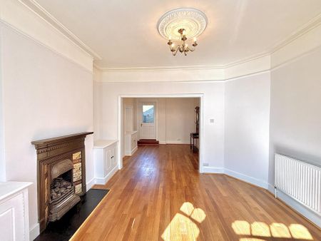 4 bedroom terraced house to rent - Photo 5