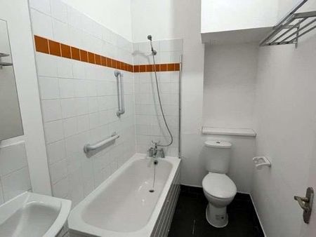 Grantley Street, Grantham, Lincolnshire, NG31 - Photo 4