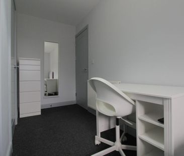 122 Heeley Road - Photo 3