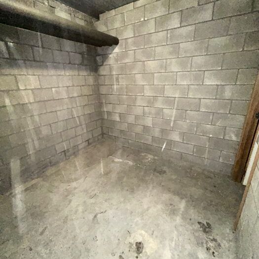 Au coeur de notre belle commune, au 1er étage de la Résidence Espace Vert, spacieux appartement 2 chambres avec terrasse.. Grande cave et emplacement de parking en sous-sol ! - Foto 1