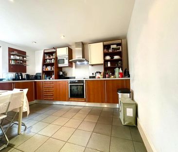 3 bedroom apartment to rent - Photo 5