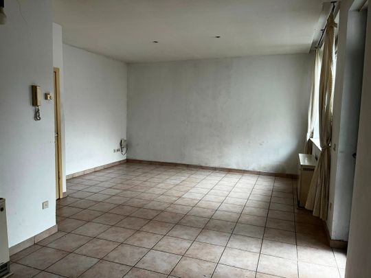 Gelijkvloers appartement met 1 slaapkamer en grote terras. - Photo 1