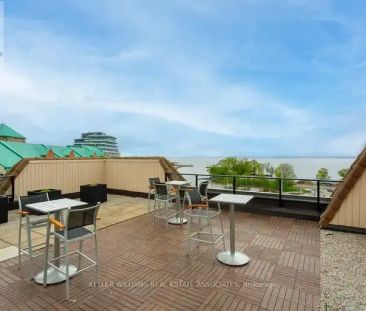 315 - 102 BRONTE ROAD | 315 - 102 BRONTE ROAD, Oakville - Photo 1