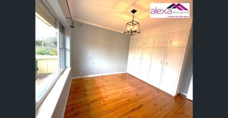 Charming 3-Bedroom Home on a Large Leafy Block - Photo 5