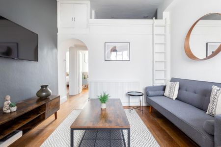 2 bedroom flat to rent - Photo 4