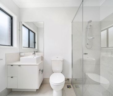 R3 2/163 Stringybark Road, Buderim QLD 4556 - House For Rent | Domain - Photo 4