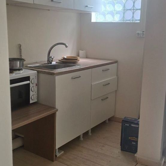 Studio/Γκαρσονιέρα για ενοικίαση Κέντρο (Άμφισσα) - Photo 1