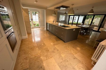 Glenferness Avenue - Photo 2