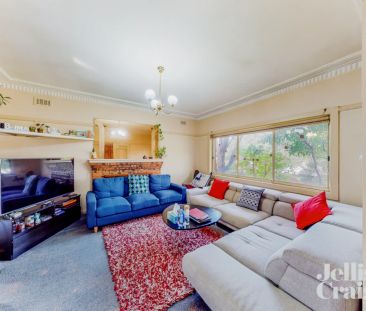 2 Bed, 1 Bath - Photo 5