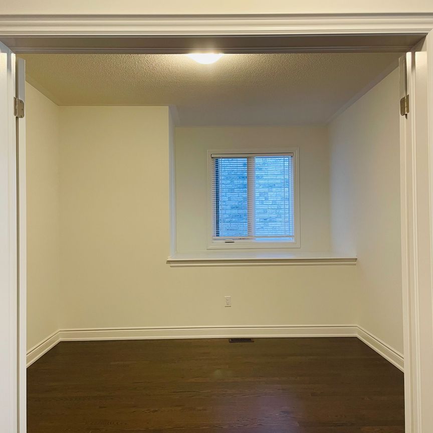 For Lease - 20 Culbert Road, Bradford West Gwillimbury, Ontario - Photo 1