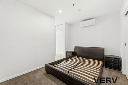 MODERN TWO BEDROOM APARTMENT AT GRAND CENTRAL TOWERS - Photo 4