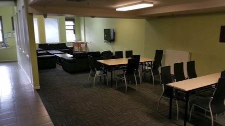 North Melbourne - Photo 3