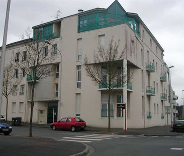 Location Appartement 1 pièce 15m² - Photo 2