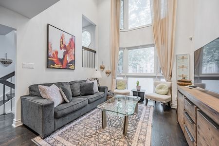 For Lease - 197 Mutual Street, Toronto, Ontario - Photo 3