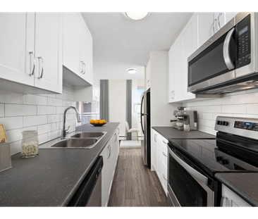 4866 Bathurst Street | 4866 Bathurst Street, Toronto - Photo 1