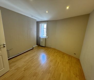 Location Appartement 3 pièces 92m² - Photo 1