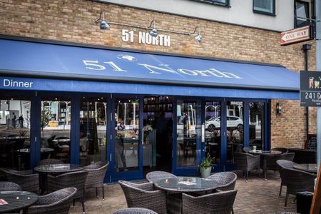 2 bedroom flat to rent - Photo 3